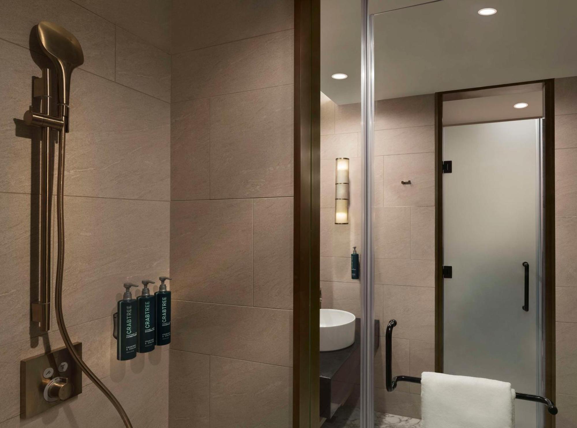 Hilton Kathmandu Hotel Kültér fotó