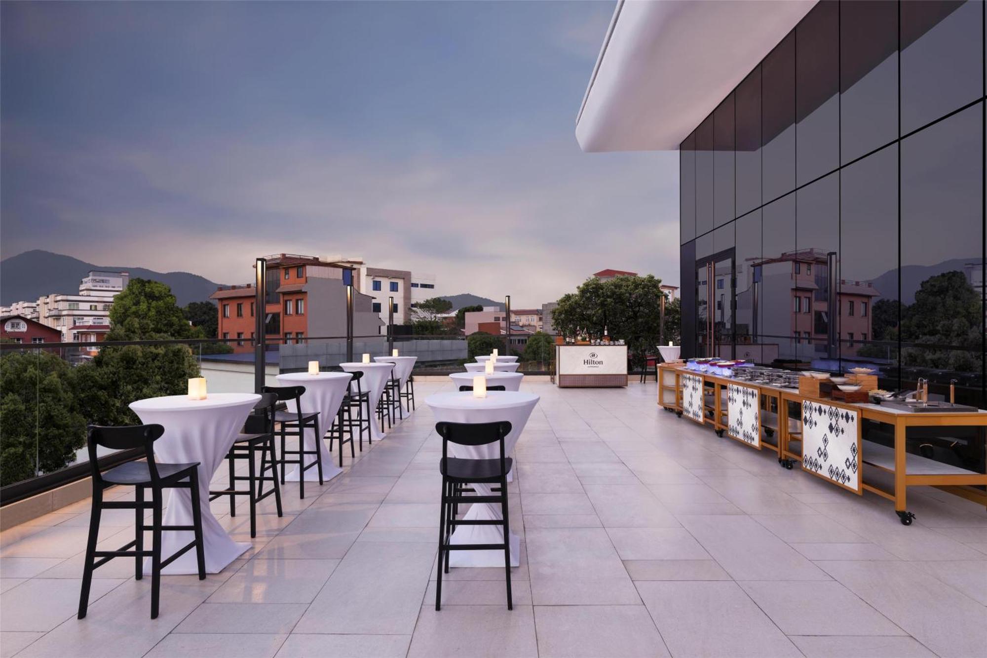 Hilton Kathmandu Hotel Kültér fotó