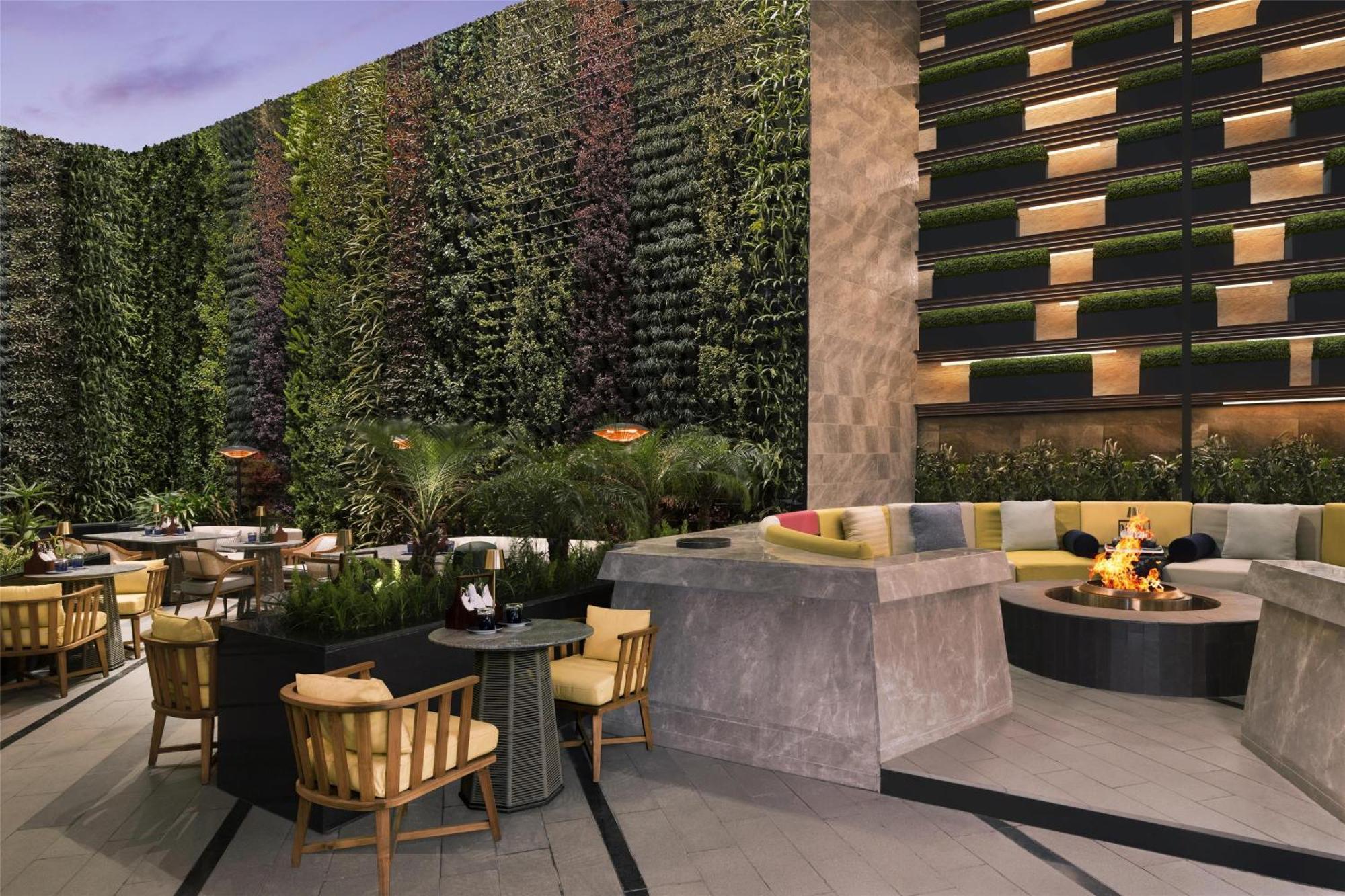 Hilton Kathmandu Hotel Kültér fotó